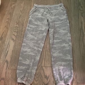 No tears or flaws! Super cute!